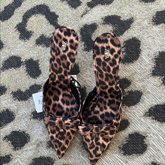 Zara Bow Leopard Animal Print Kitten Heel Mules - Picture 5 of 13